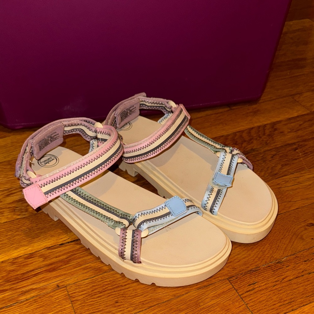 Wonder Nation Multicolor Kids Sandals